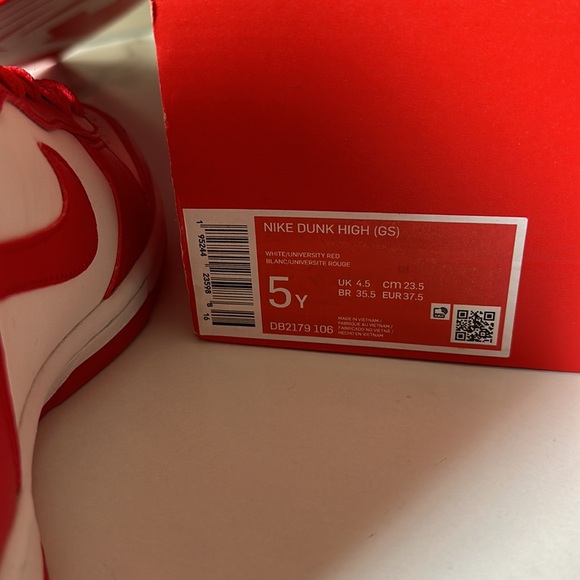 Red Nike Dunk High (GS) - Picture 9 of 9